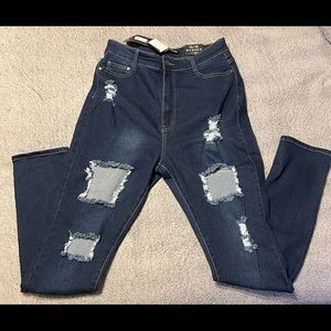 Ripped Fashion Nova Jeans size 15/16 new with tags